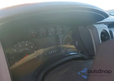 2010 Ford F150 - Delivery Truck z USA, uszkodzony, nr VIN 1FTMF1EW1AKB35674